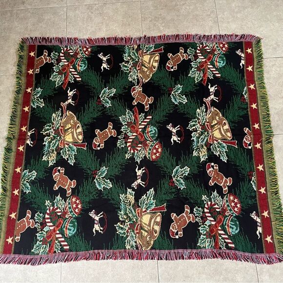 Other - Vintage Christmas Throw Blanket 56"×48" The Northwest Co. Dark Green Red Yellow